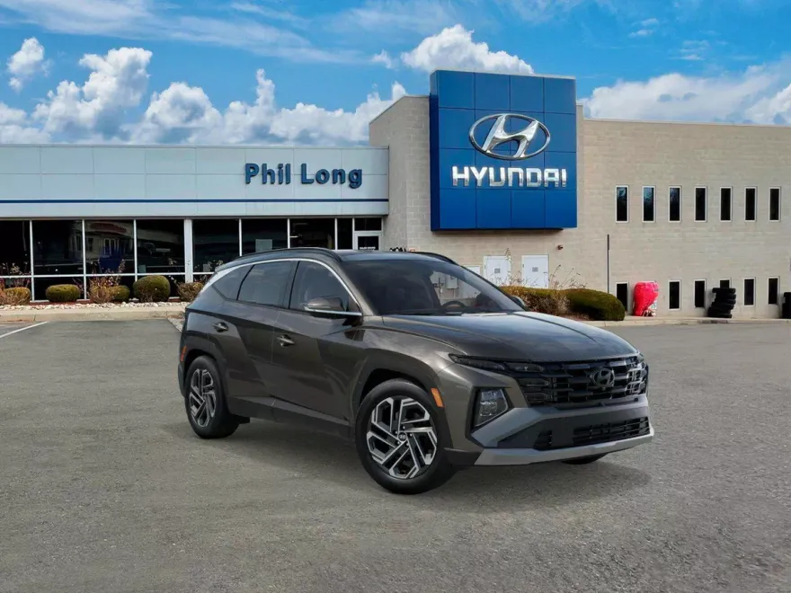 2026 Hyundai Tucson Hybrid Limited photo 1