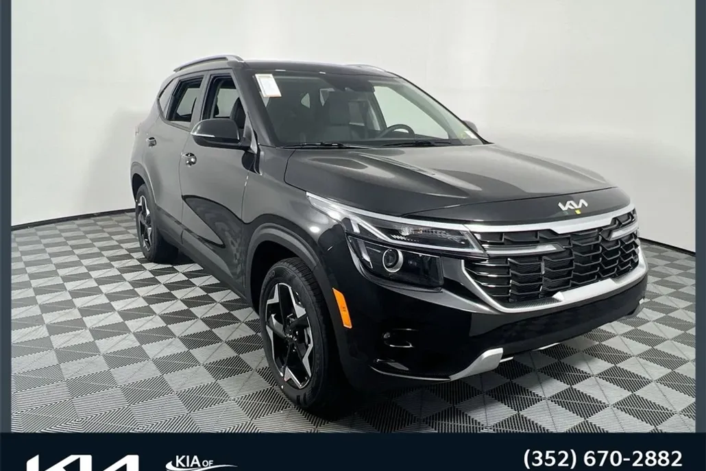 2025 Kia Seltos S photo 1