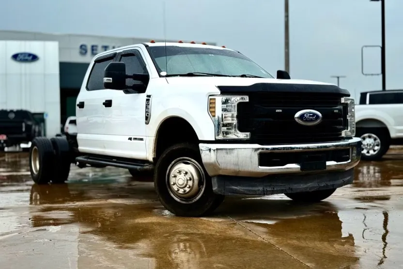 2019 Ford F-350 photo 1