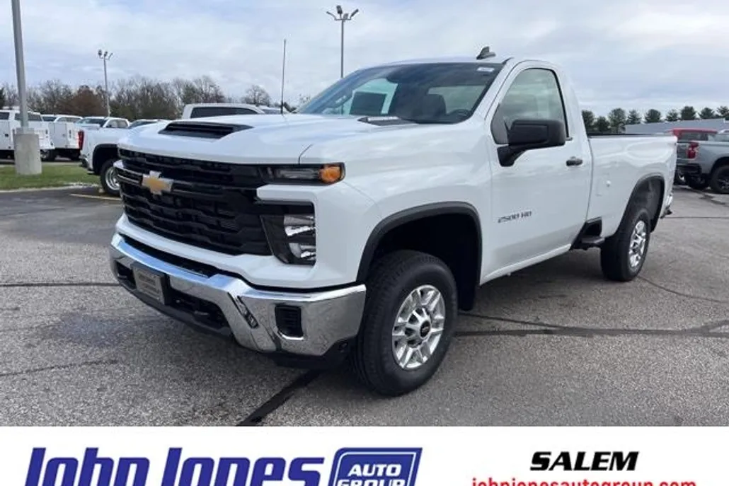 2025 Chevrolet Silverado 2500HD photo 1