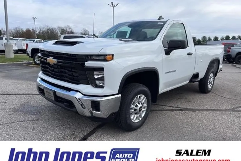 2025 Chevrolet Silverado 2500HD photo 1