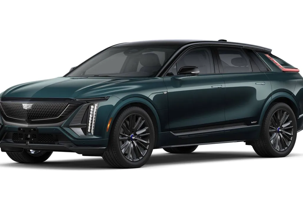 2026 Cadillac Lyriq photo 1