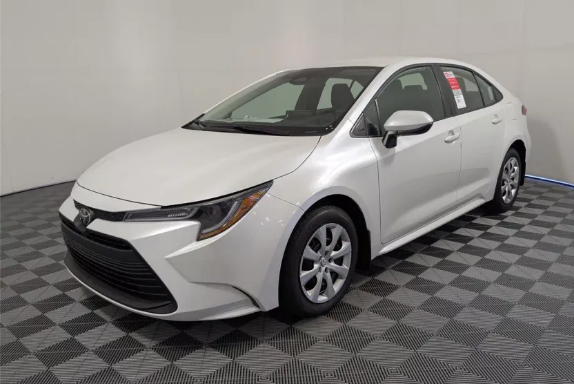 2026 Toyota Corolla LE photo 1