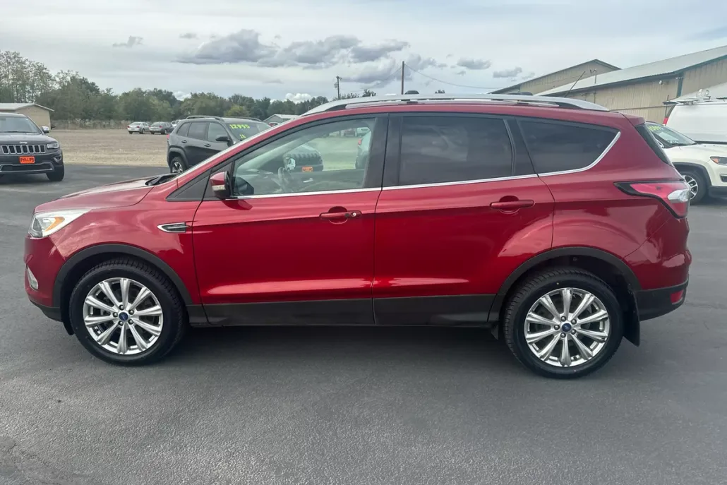 2018 Ford Escape Titanium photo 1