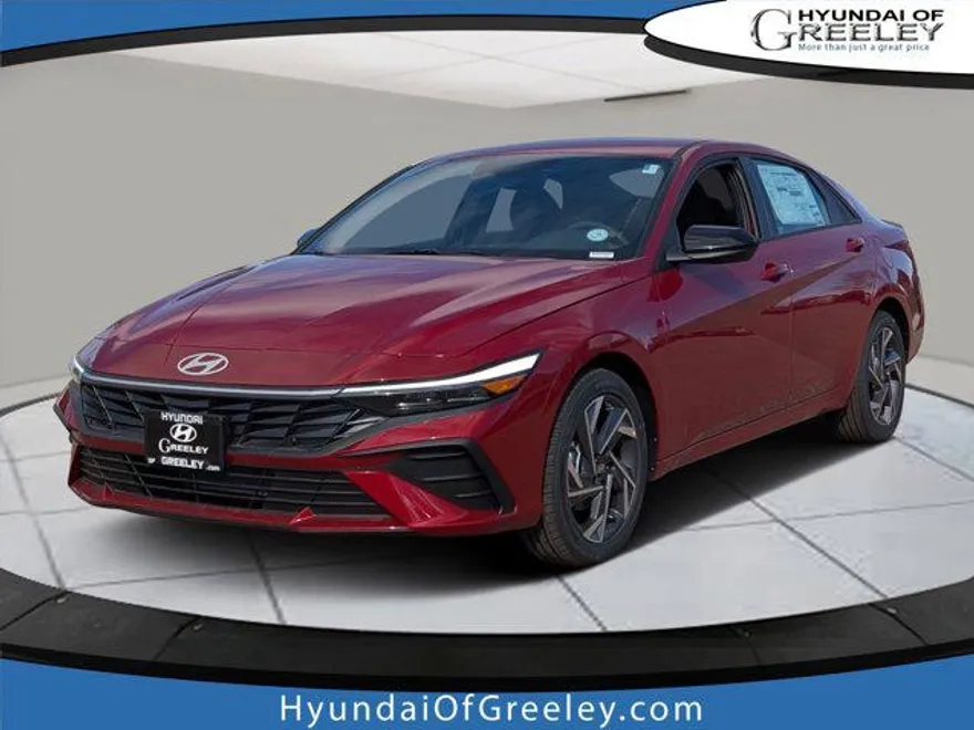 2025 Hyundai Elantra SEL Sport photo 1