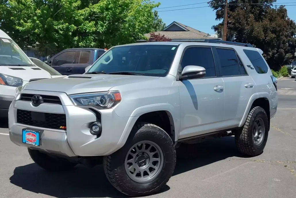 2021 Toyota 4Runner TRD Off-Road Premium photo 1