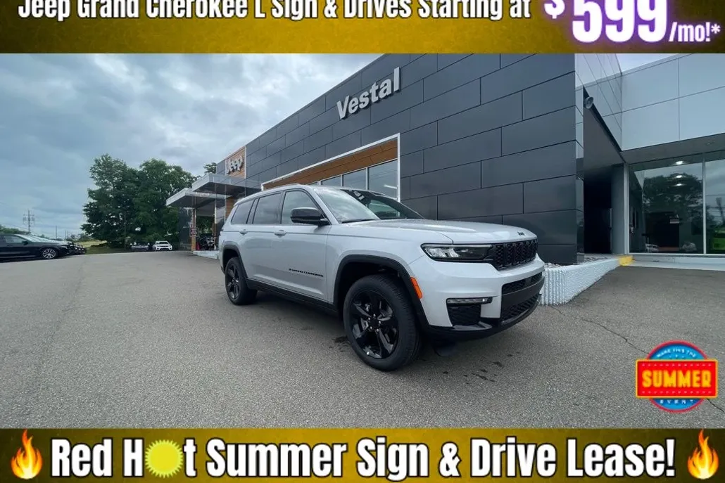 2025 Jeep Grand Cherokee Limited Sport photo 1