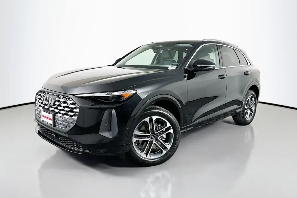2025 Audi Q5 Premium photo 1