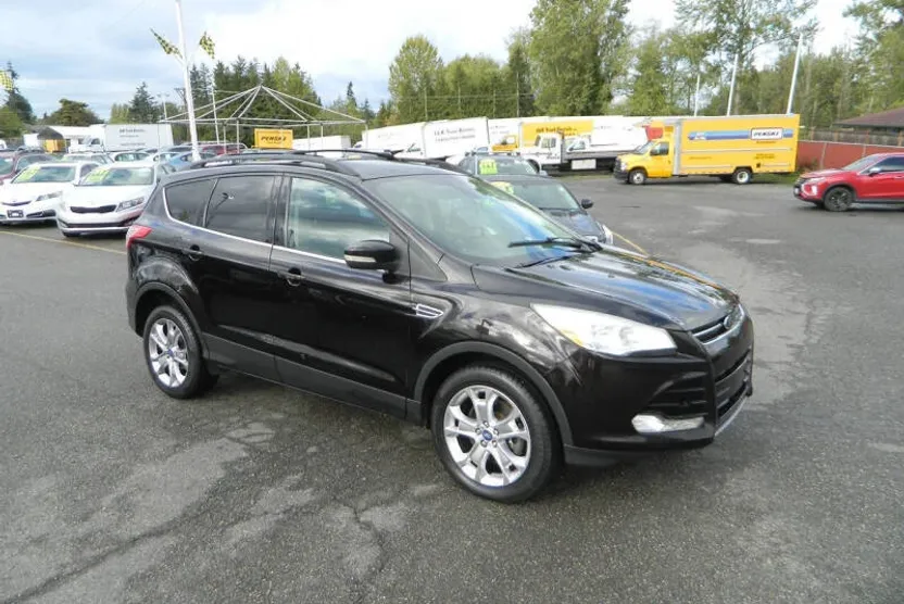 2013 Ford Escape SEL photo 1