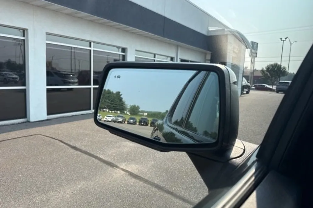 2024 Gmc Sierra 1500 AT4 photo 1