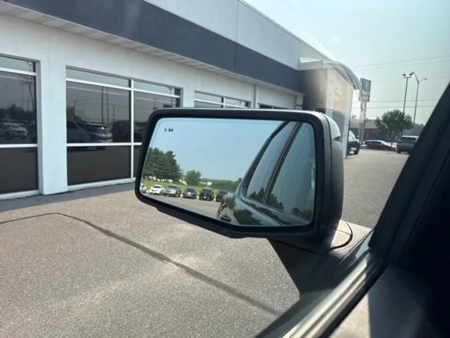2024 Gmc Sierra 1500 AT4 photo 1