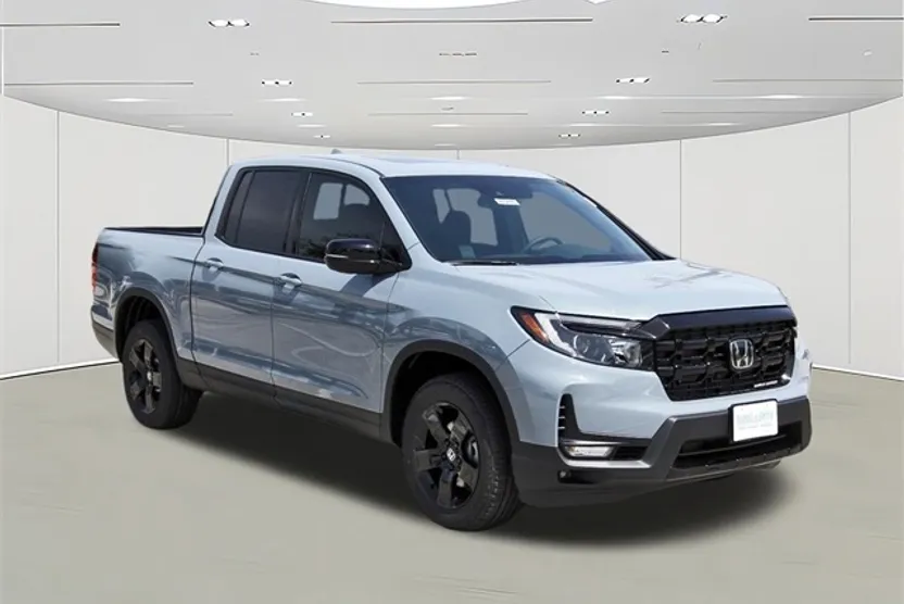 2025 Honda Ridgeline Black Edition photo 1
