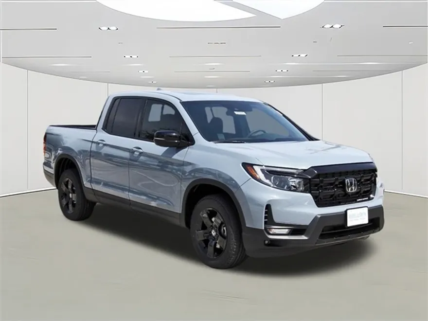 2025 Honda Ridgeline Black Edition photo 1