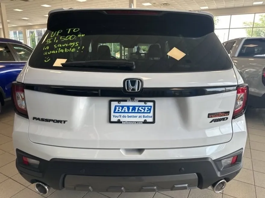 2025 Honda Passport TrailSport photo 1