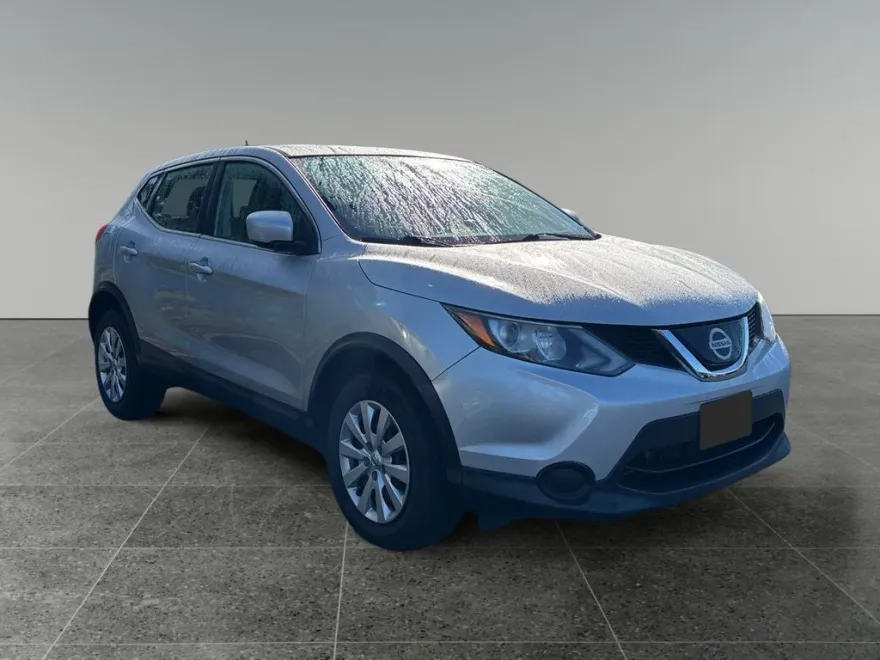 2019 Nissan Rogue Sport S photo 1