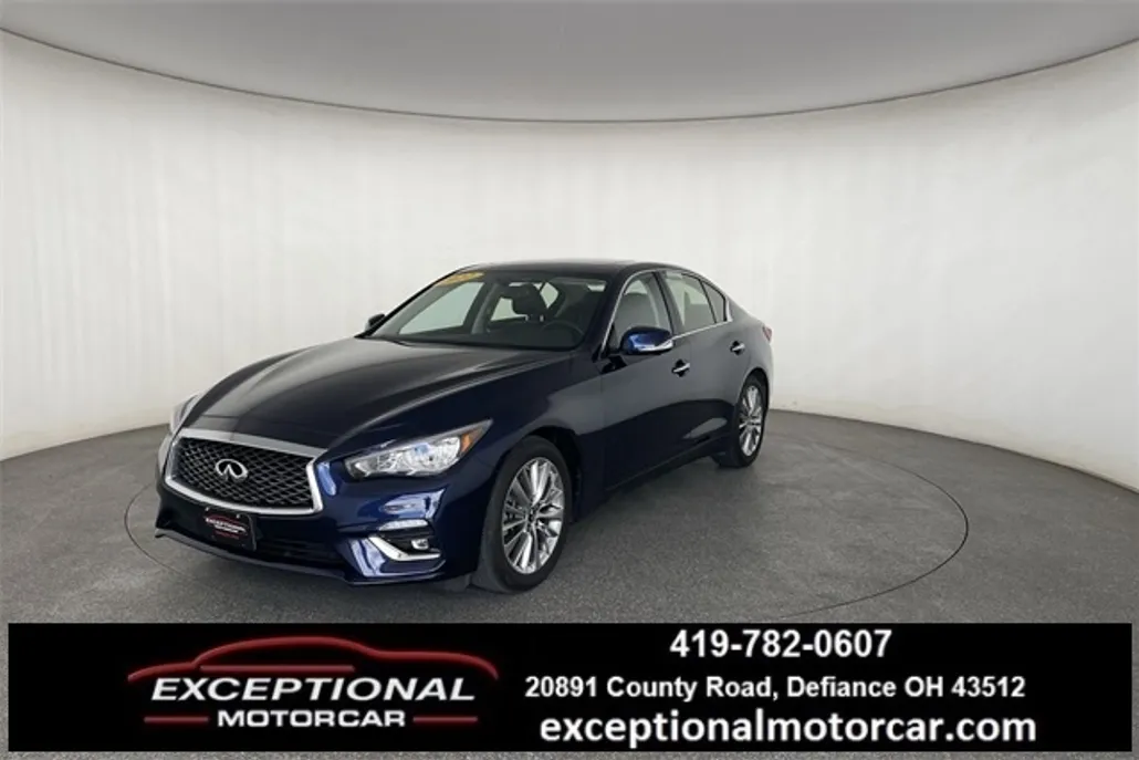 2022 Infiniti Q50 LUXE photo 1