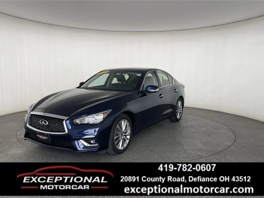 2022 Infiniti Q50 LUXE photo 1