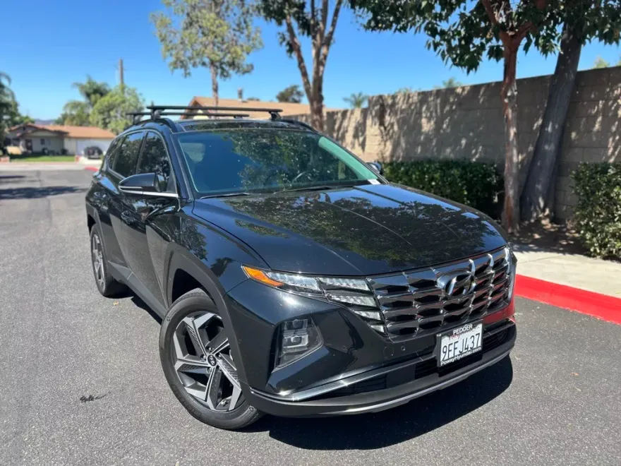 2023 Hyundai Tucson Hybrid Limited photo 1