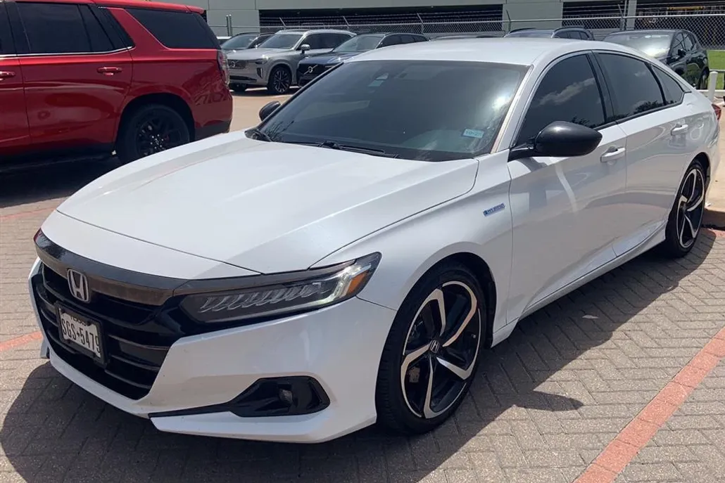 2022 Honda Accord Hybrid Sport photo 1