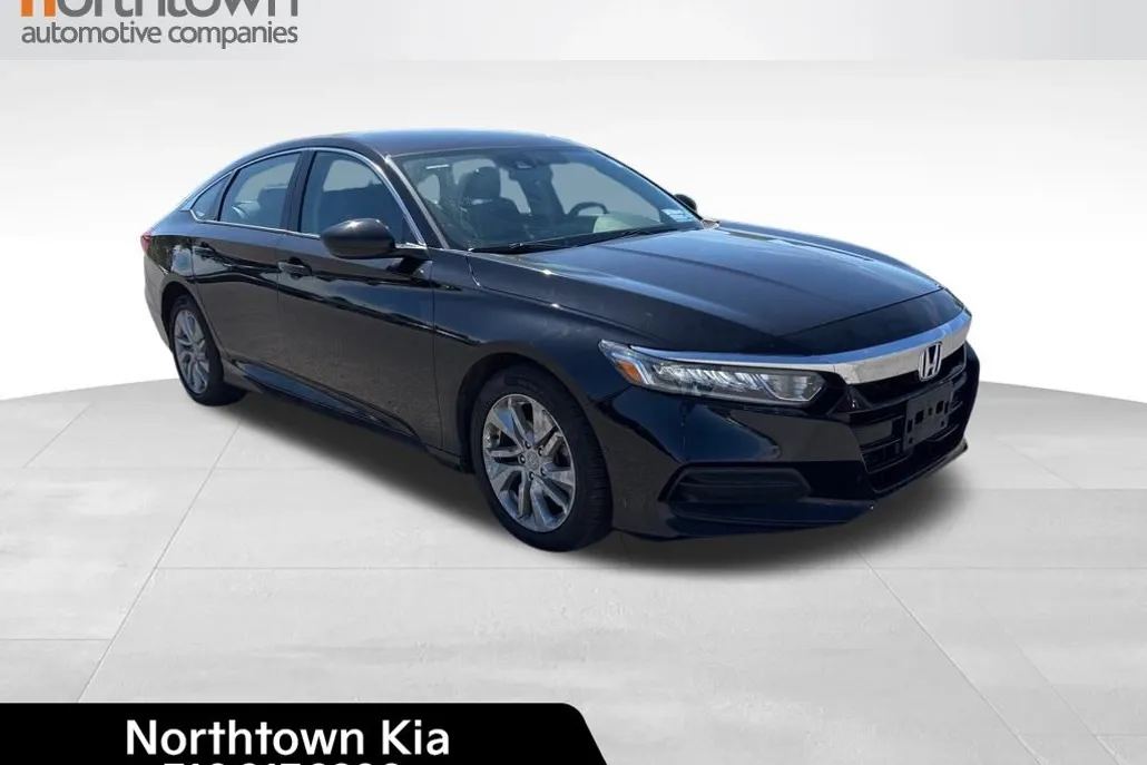 2019 Honda Accord LX photo 1