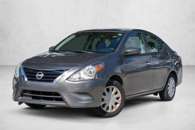 2019 Nissan Versa Sedan SV photo 1