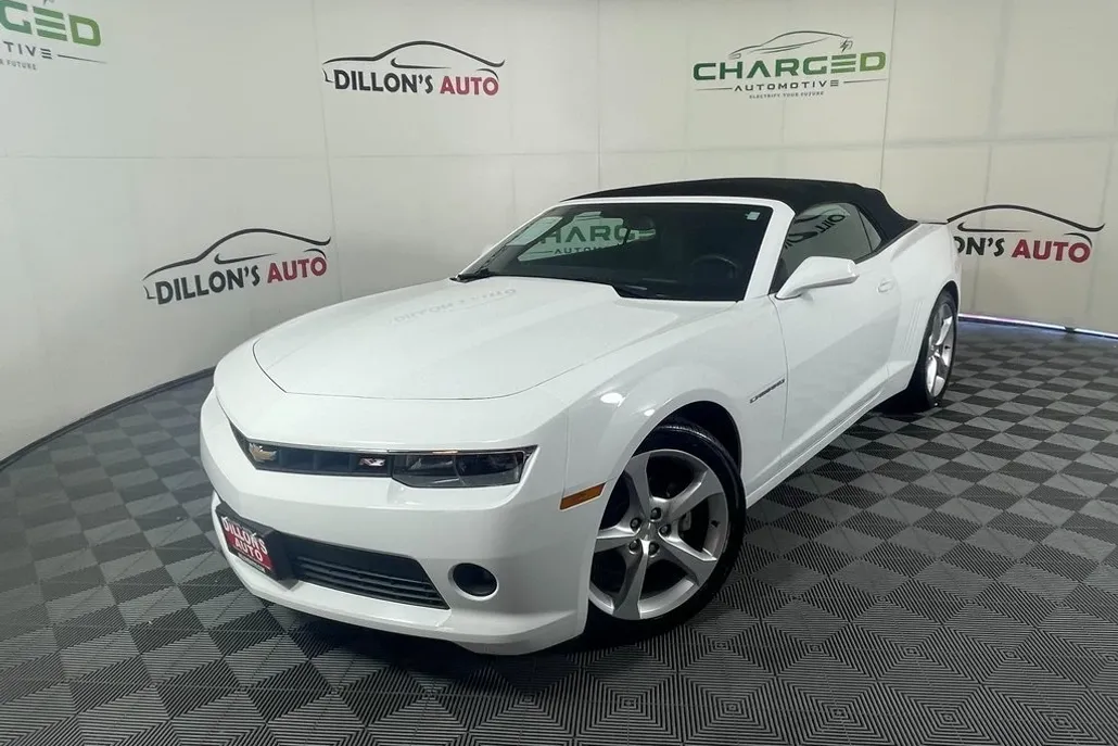 2015 Chevrolet Camaro 2LT photo 1