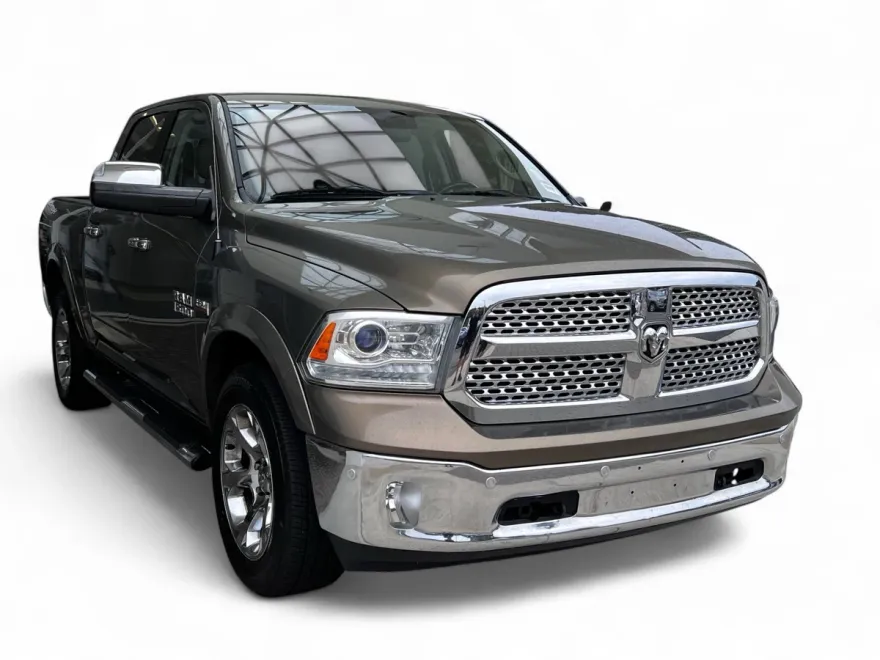 2014 Ram 1500 Laramie photo 1