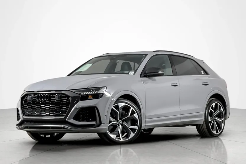 2023 Audi RS Q8 photo 1