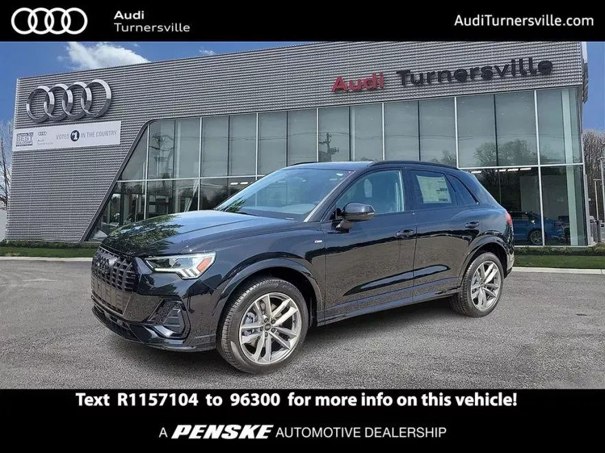 2024 Audi Q3 Premium Plus photo 1