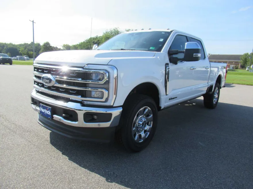 2025 Ford F-250 King Ranch photo 1