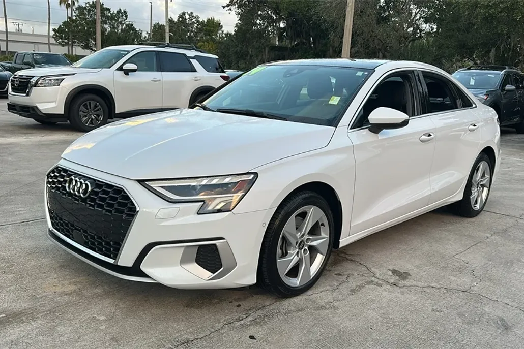 2024 Audi A3 40 Premium photo 1