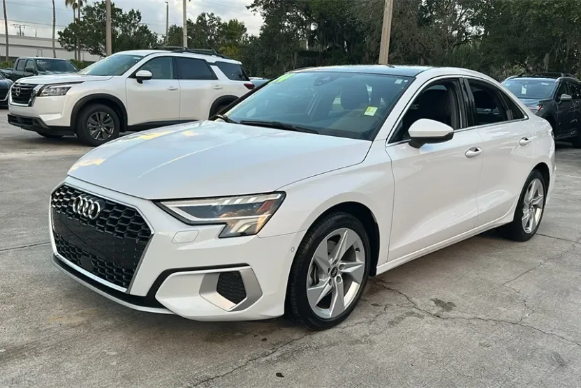 2024 Audi A3 40 Premium photo 1