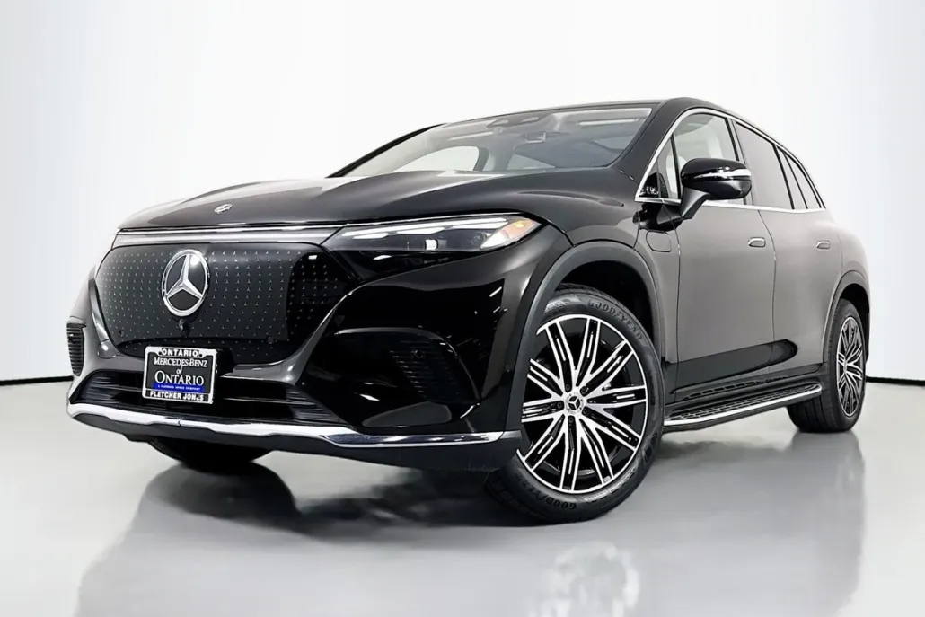 2023 Mercedes Benz EQS SUV 450 photo 1