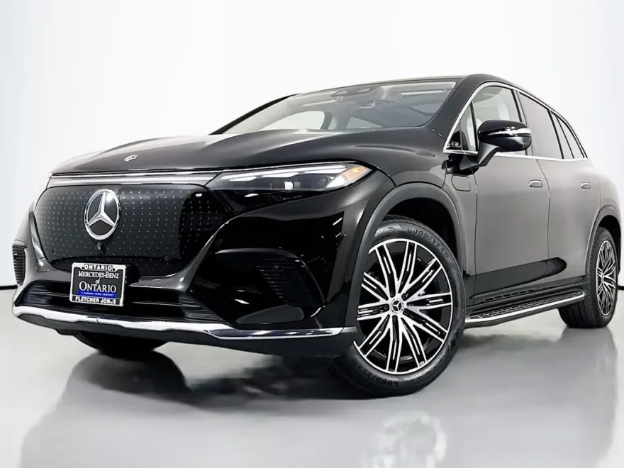 2023 Mercedes Benz EQS SUV 450 photo 1