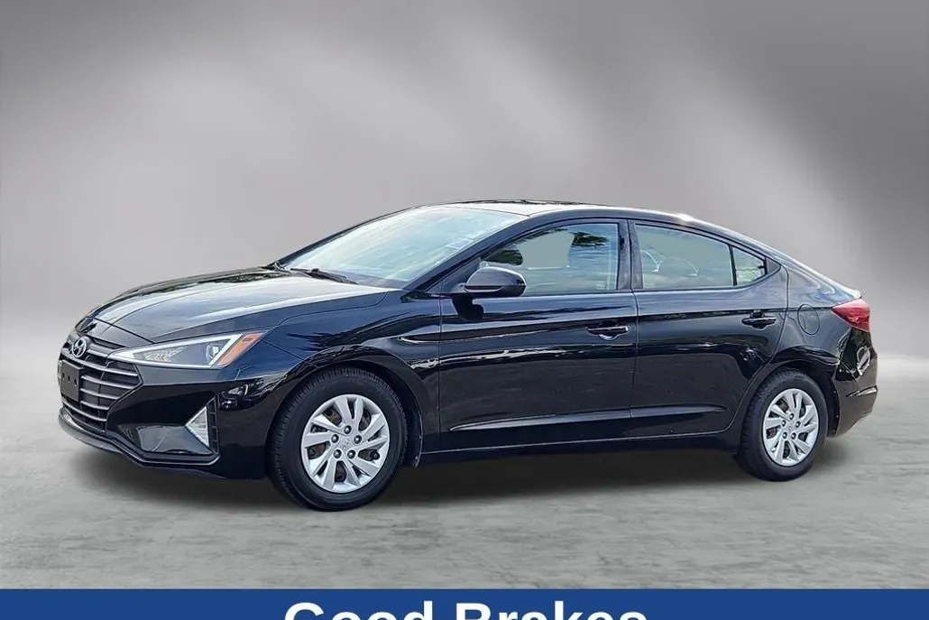 2019 Hyundai Elantra SE photo 1