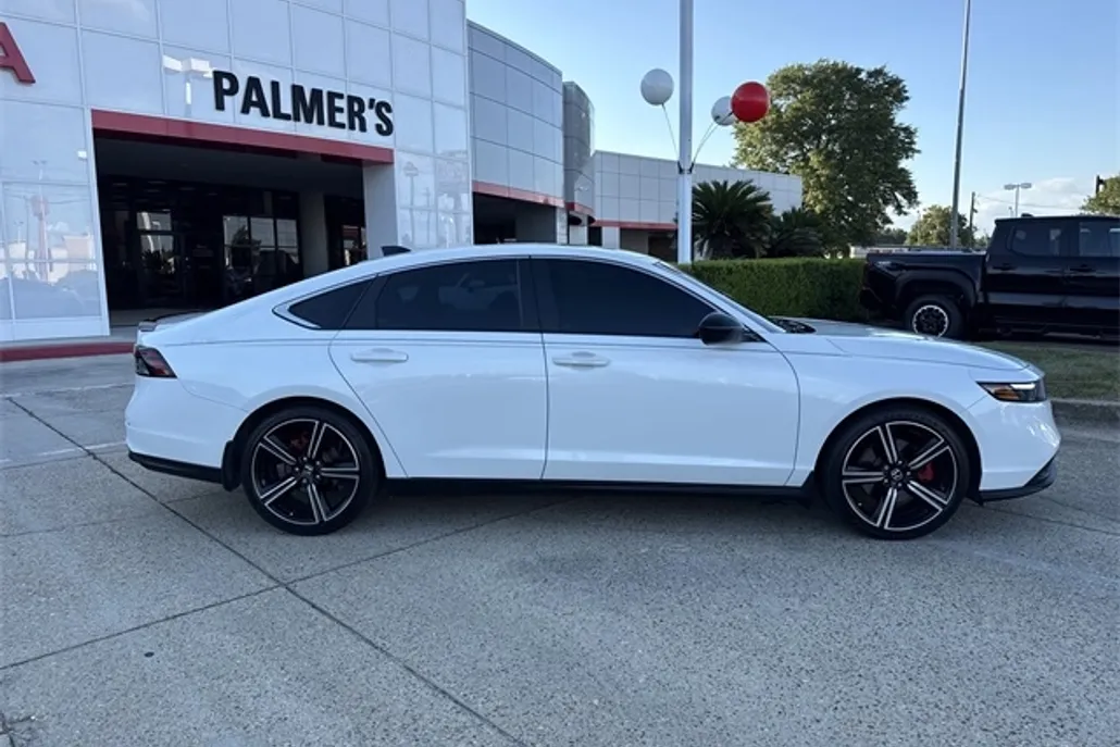 2024 Honda Accord Hybrid Sport photo 1