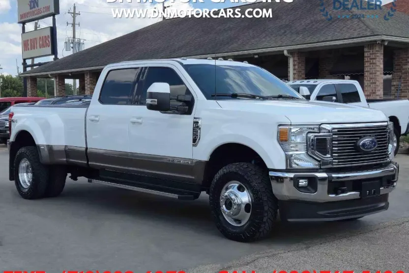2021 Ford F-350 Lariat photo 1