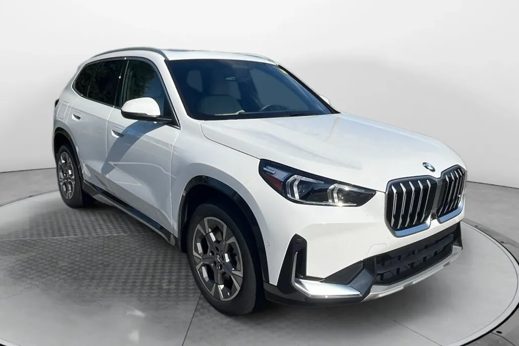 2025 Bmw X1 XDrive28i photo 1