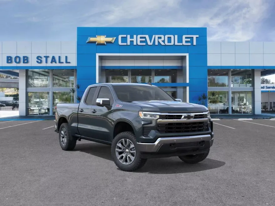 2026 Chevrolet Silverado 1500 LT photo 1
