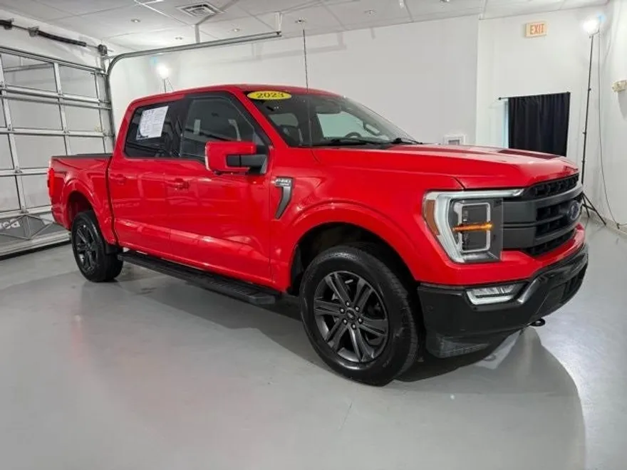 2023 Ford F-150 Lariat photo 1
