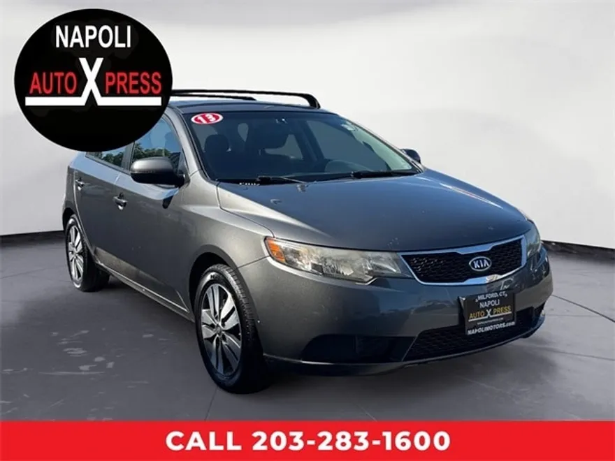 2013 Kia Forte EX photo 1