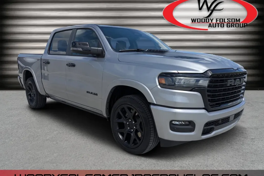 2025 Ram 1500 Laramie photo 1