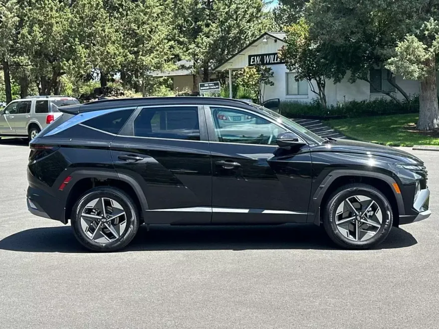 2025 Hyundai Tucson Hybrid SEL Convenience photo 1