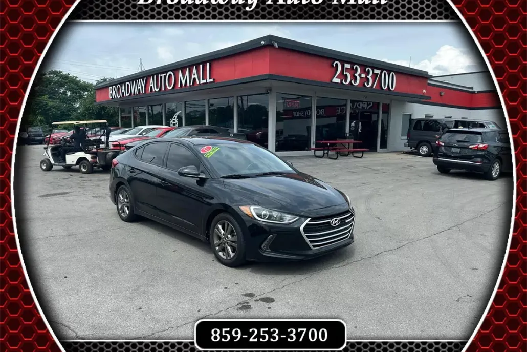2017 Hyundai Elantra Value Edition photo 1