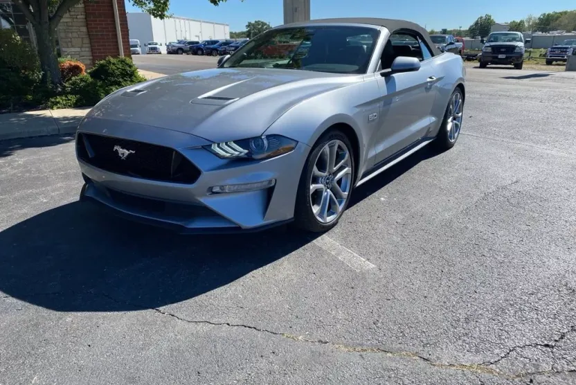 2021 Ford Mustang GT Premium Convertible photo 1