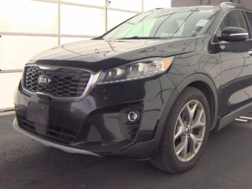 2019 Kia Sorento EX photo 1