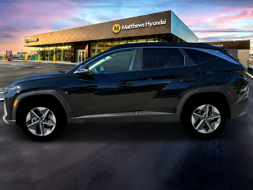 2025 Hyundai Tucson SEL Convenience photo 1