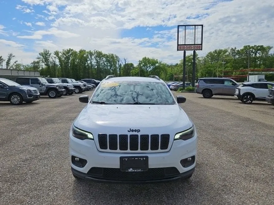 2023 Jeep Cherokee Altitude photo 1
