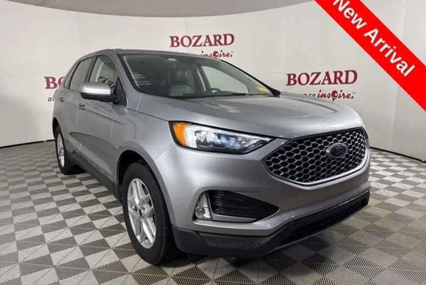 2024 Ford Edge SEL photo 1