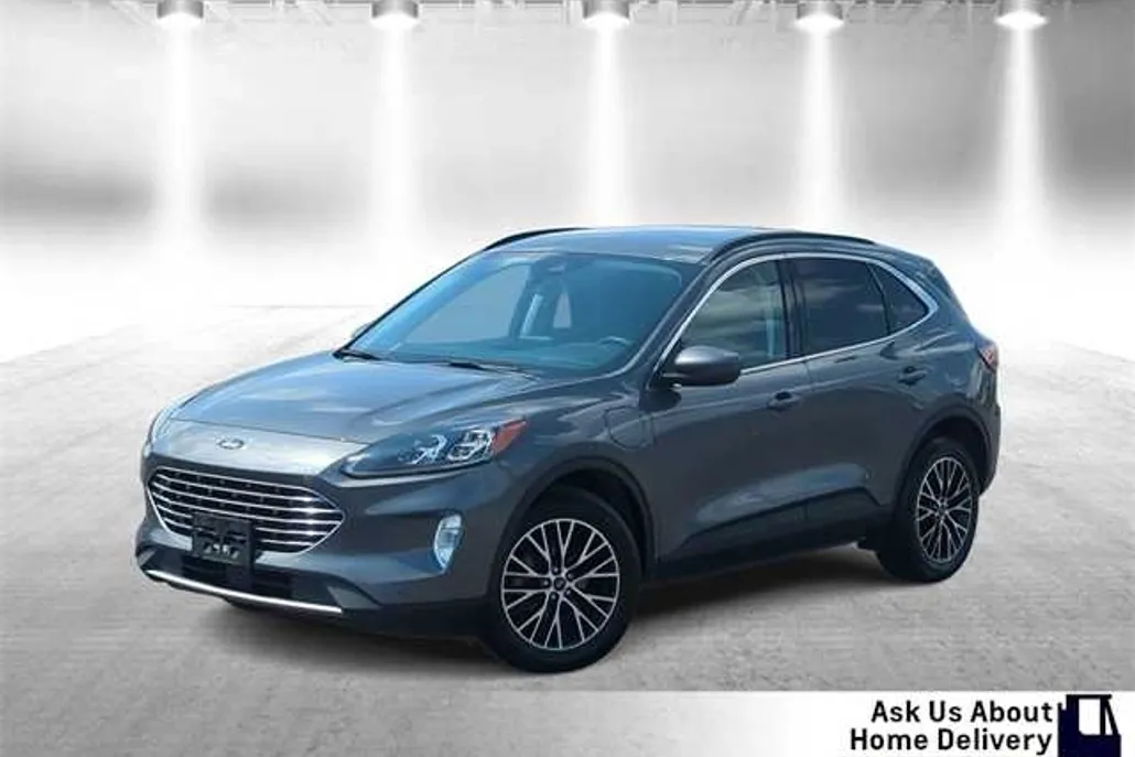 2021 Ford Escape Titanium Plug-In Hybrid photo 1